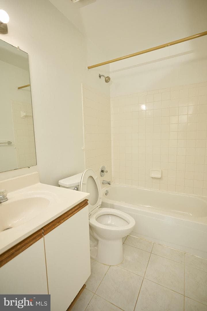 46760 Hobblebush Terrace photo 9