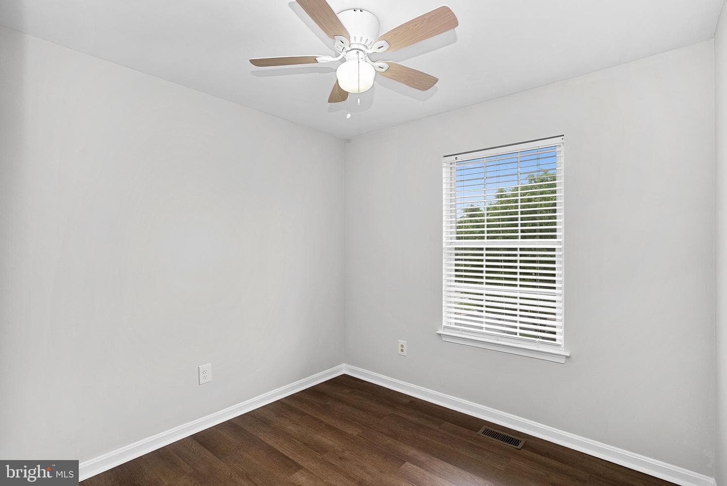 124 Oliver Court photo 42