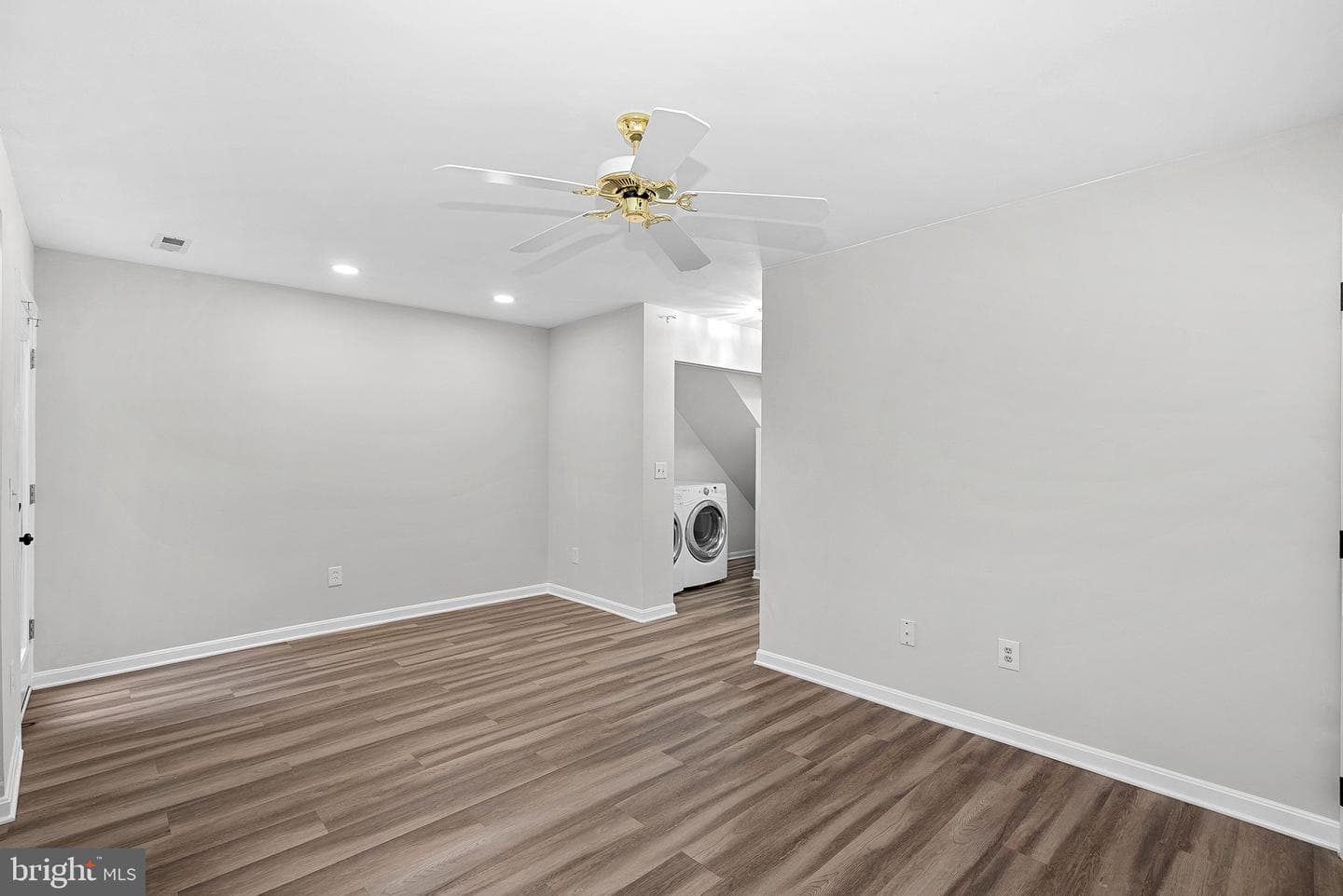 124 Oliver Court photo 45