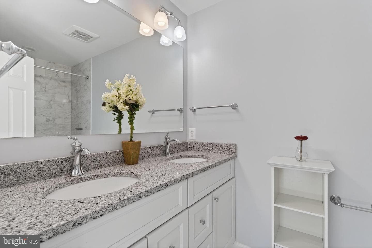 47644 Sandbank Square photo 17