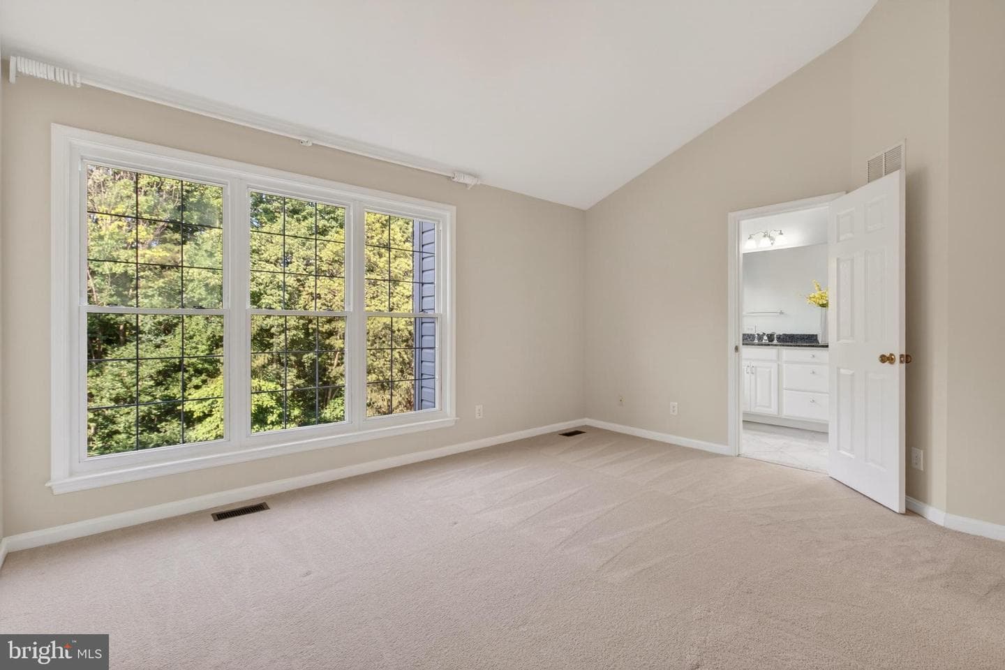 47644 Sandbank Square photo 34