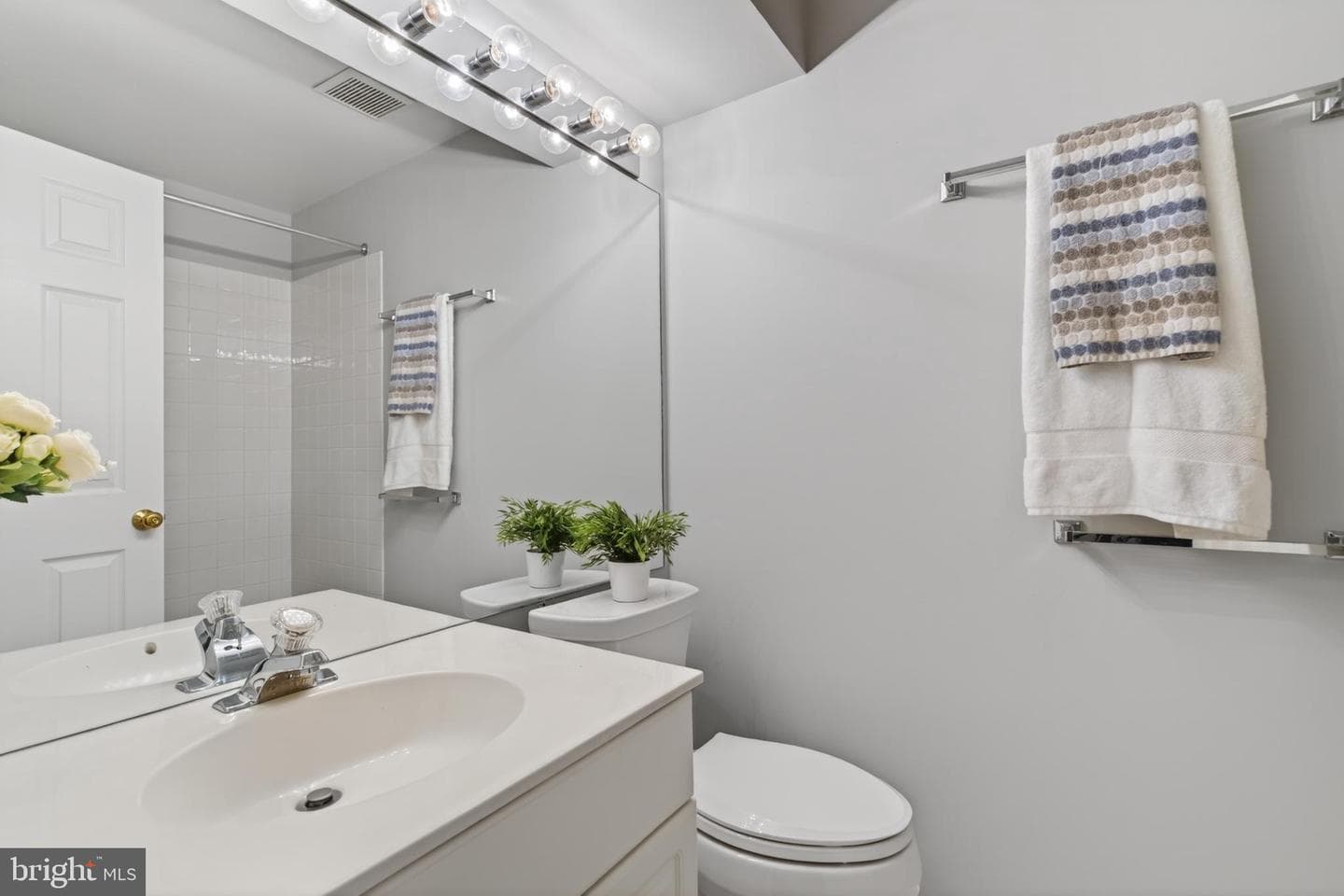 47644 Sandbank Square photo 41