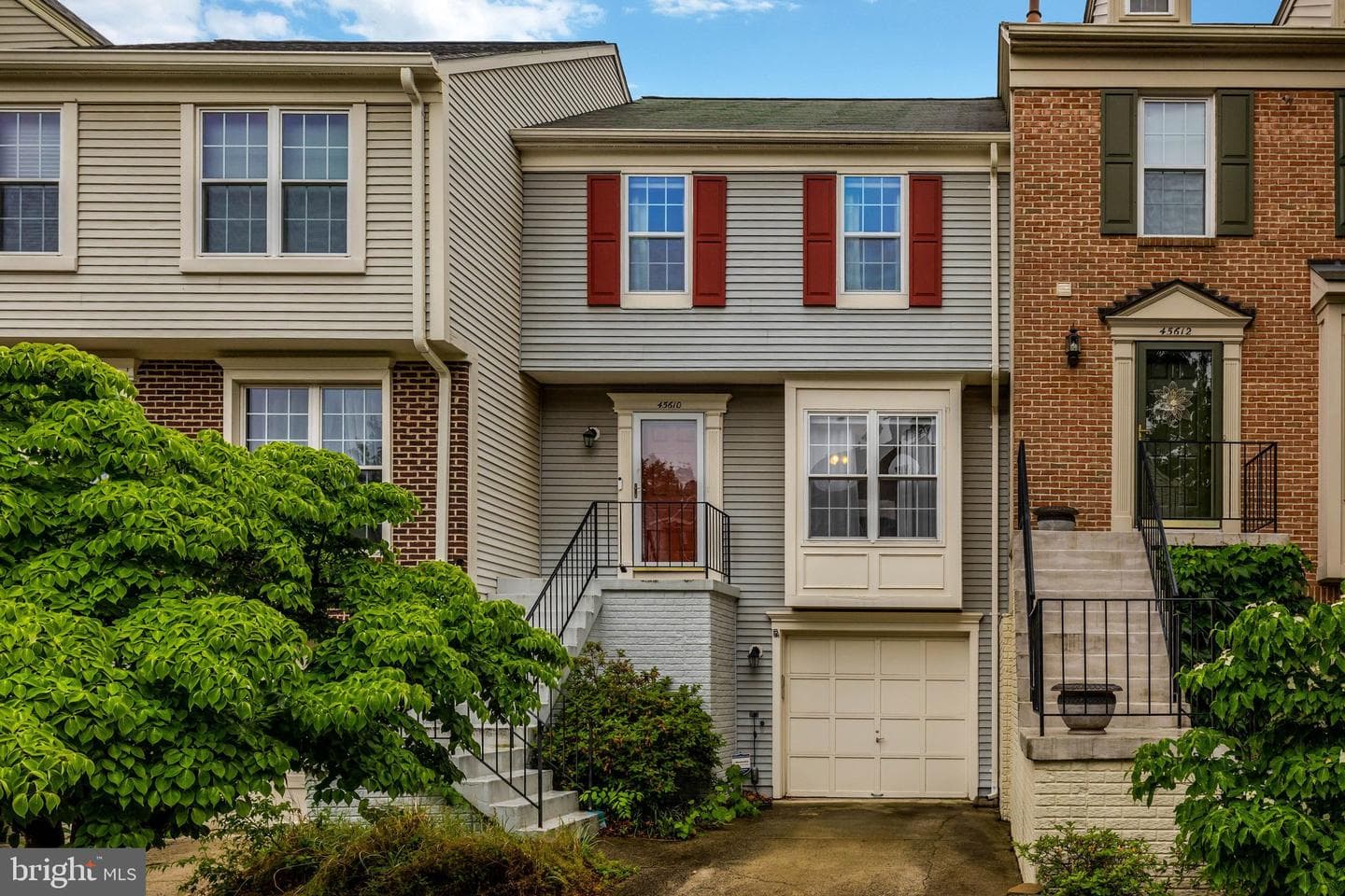 45610 Whitcomb Square, Sterling