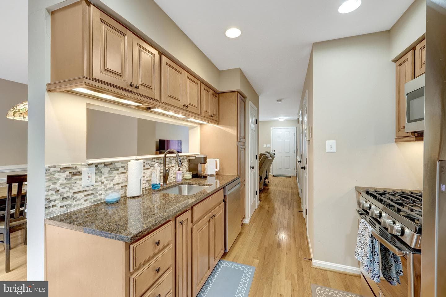 45610 Whitcomb Square photo 17