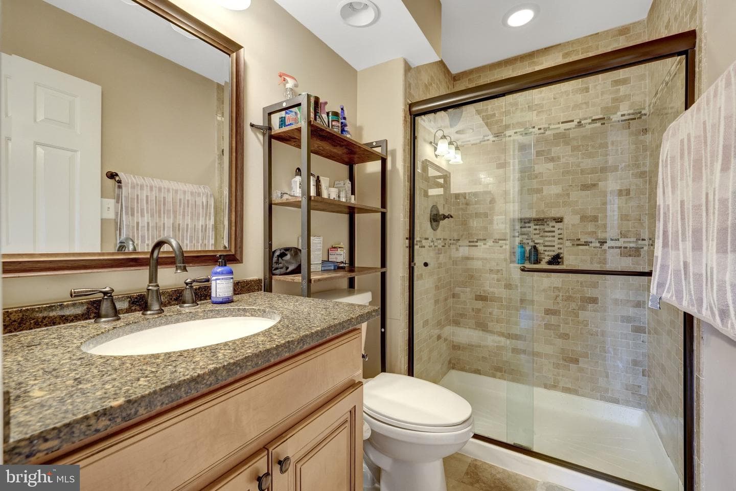 45610 Whitcomb Square photo 24