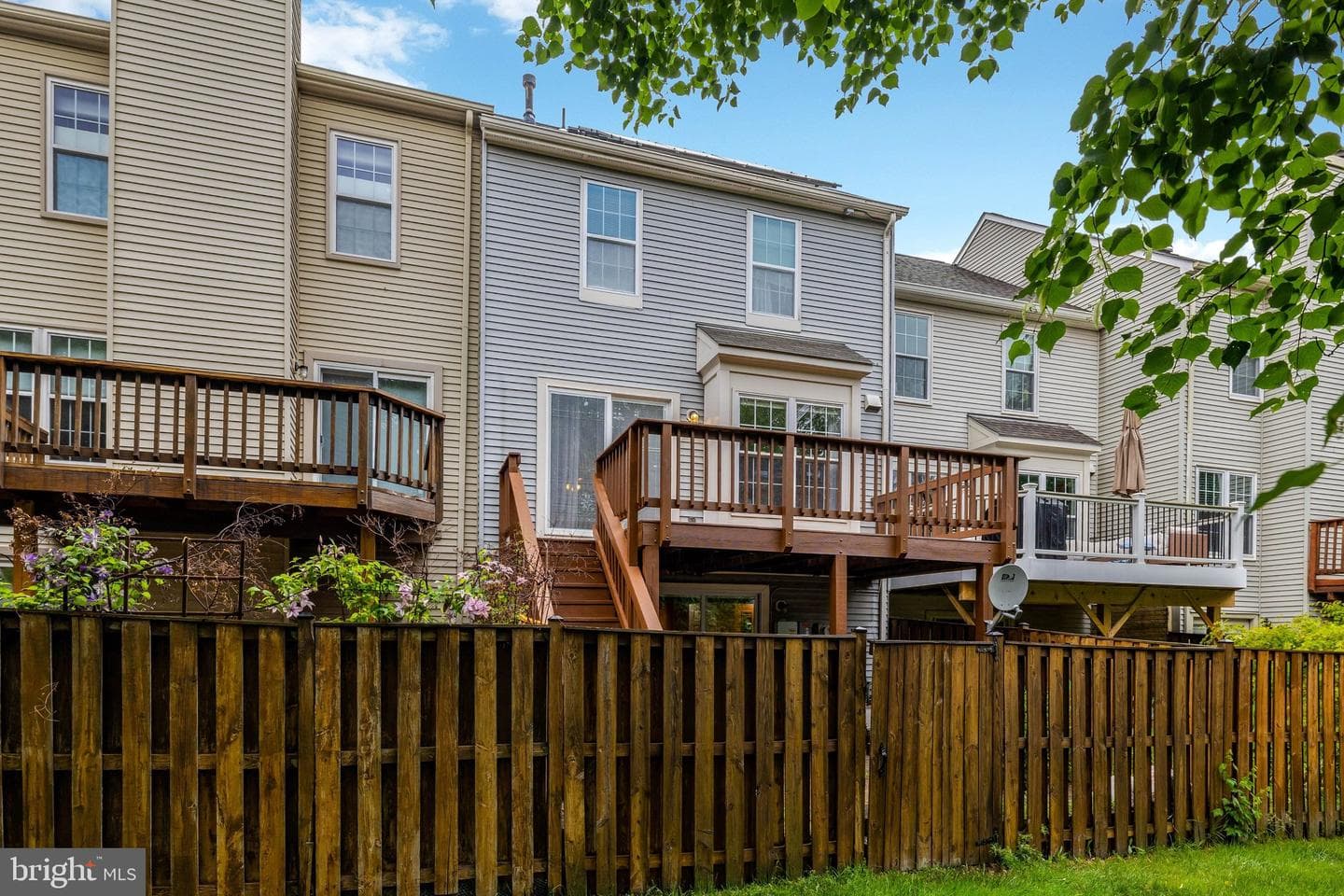 45610 Whitcomb Square photo 42