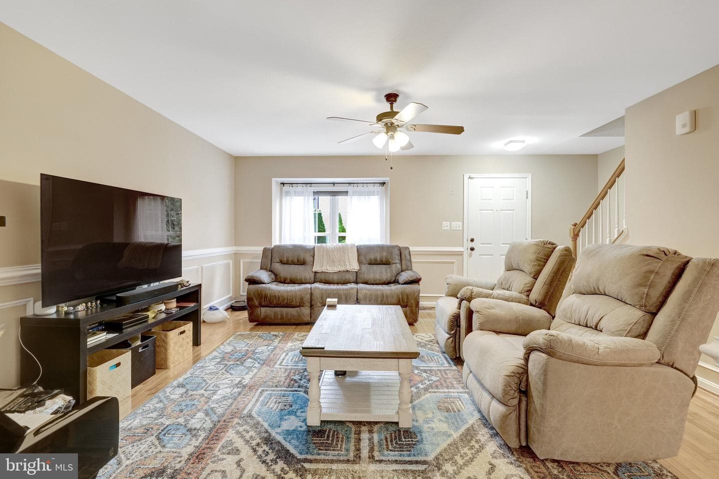 45610 Whitcomb Square photo 9