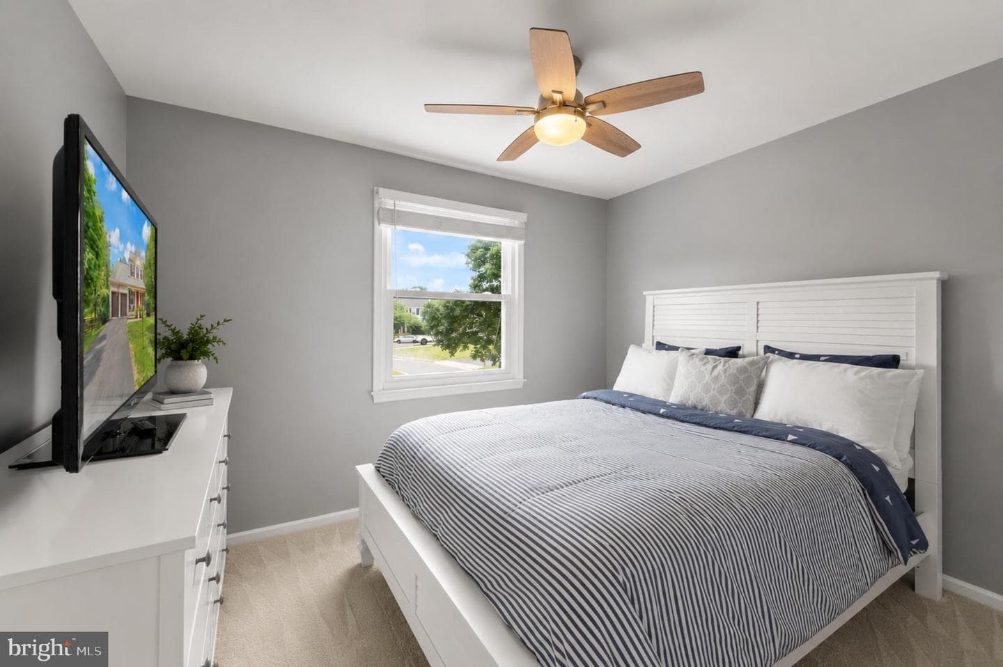 43847 Glenhazel Drive photo 55