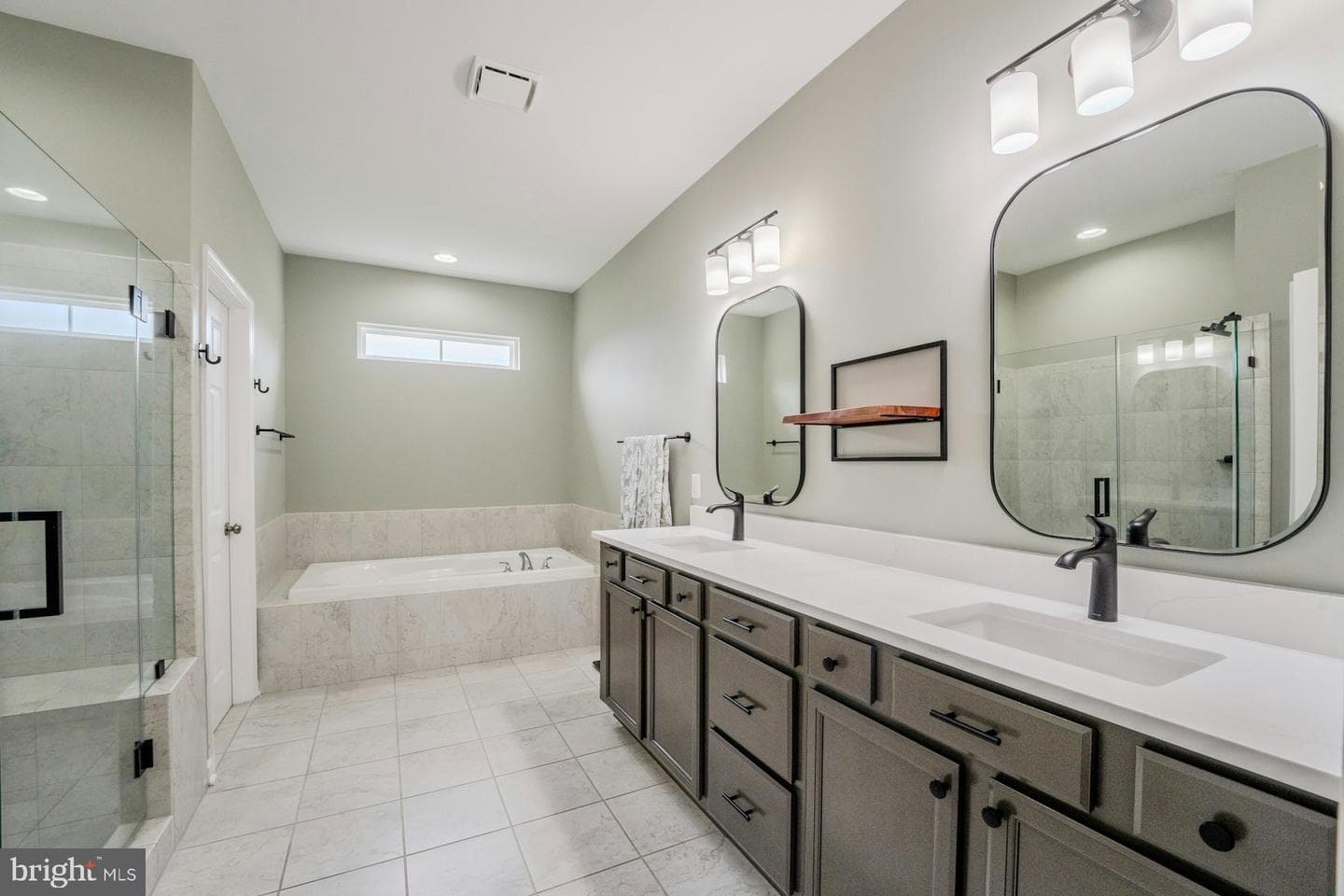 18120 Ridgewood Place photo 22