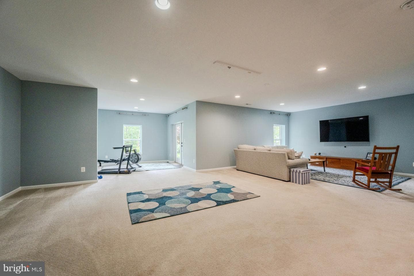 18120 Ridgewood Place photo 32