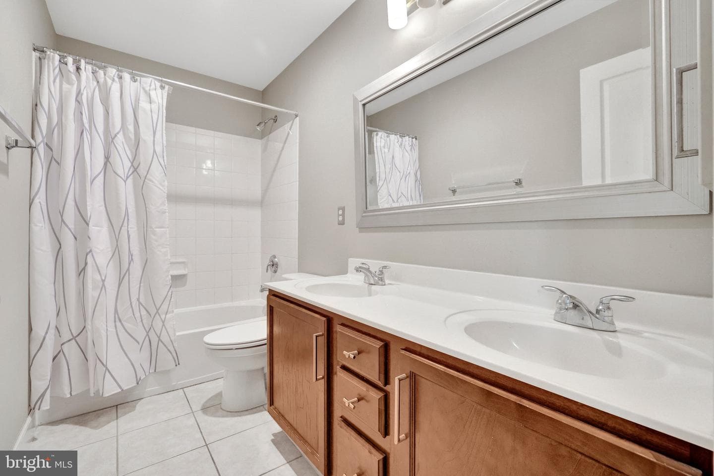 41058 Dorati Square photo 42