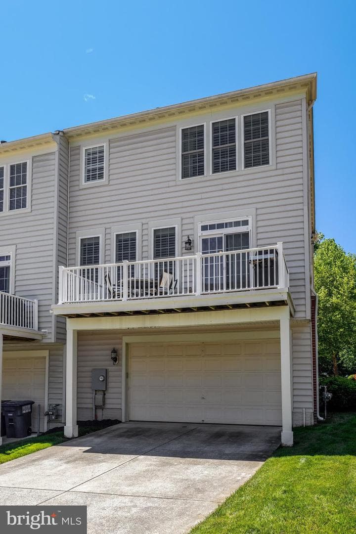 41058 Dorati Square photo 54