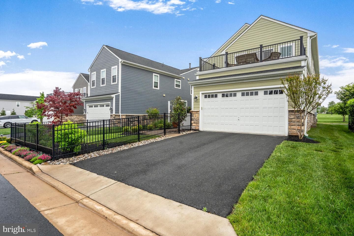 1010 Laconian Street SE photo 47