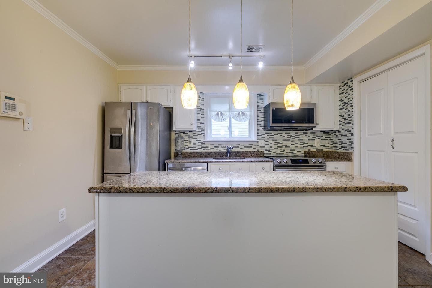 310 Newman Court photo 10