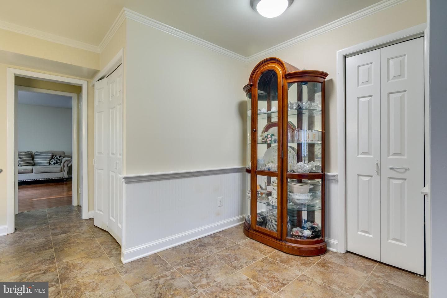 310 Newman Court photo 15
