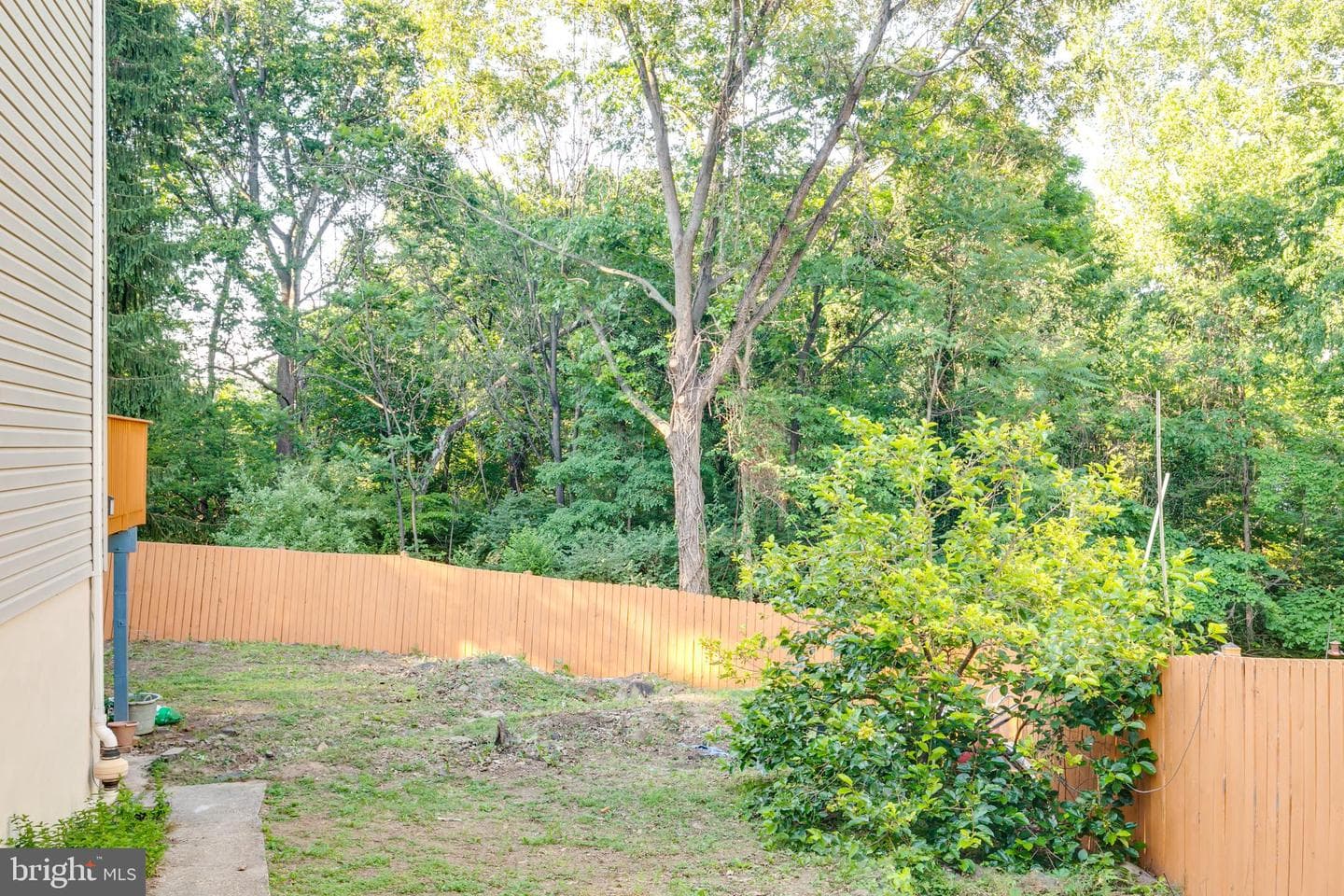 310 Newman Court photo 27
