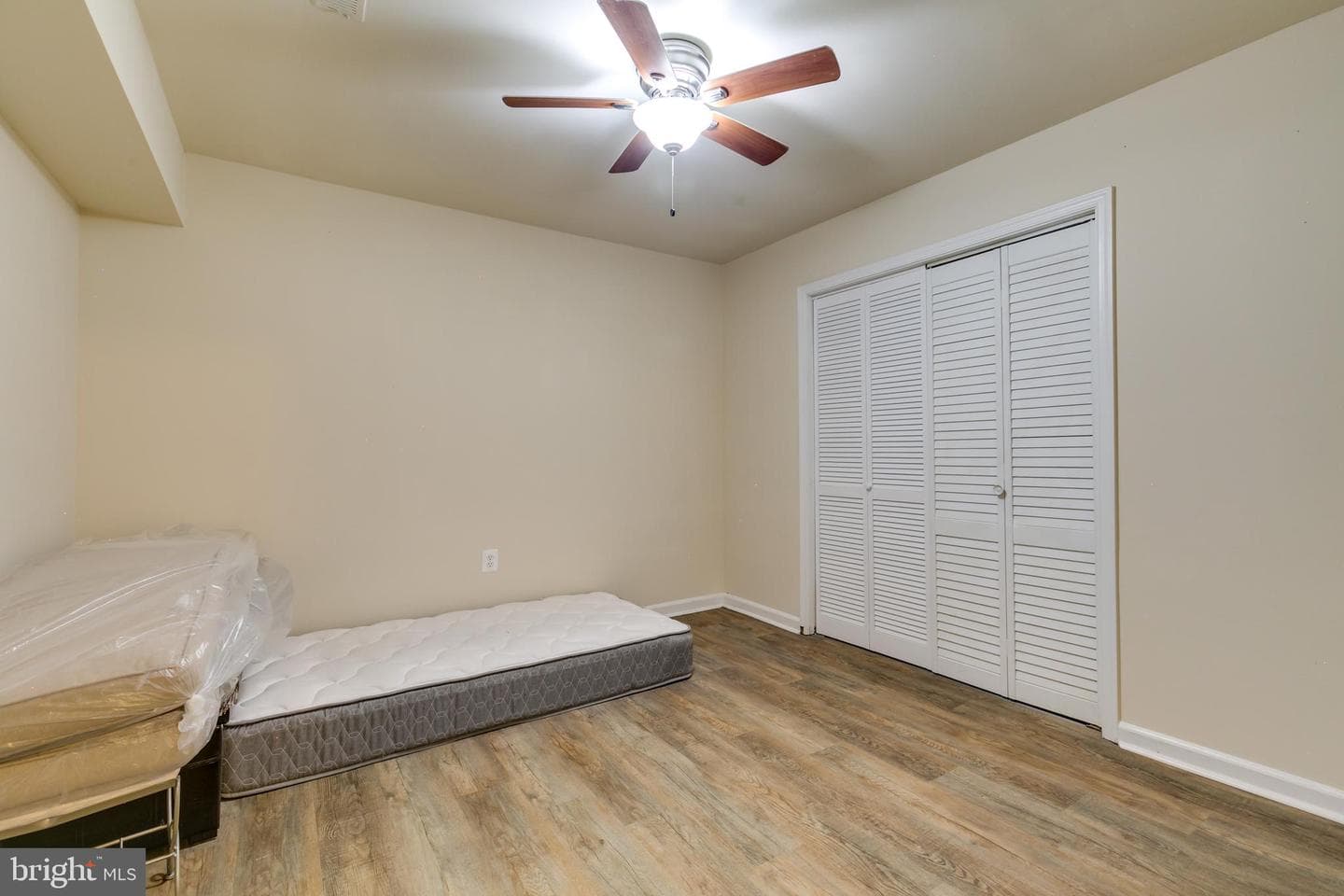 310 Newman Court photo 41