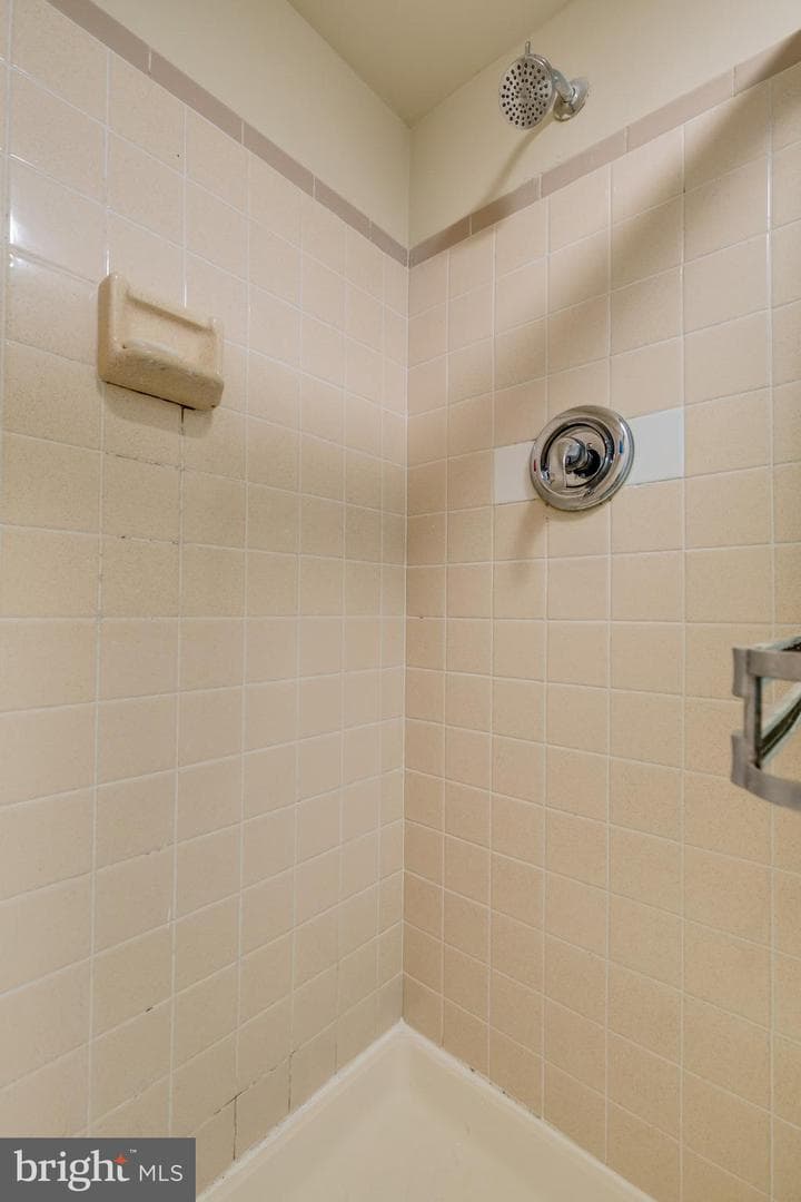 310 Newman Court photo 43