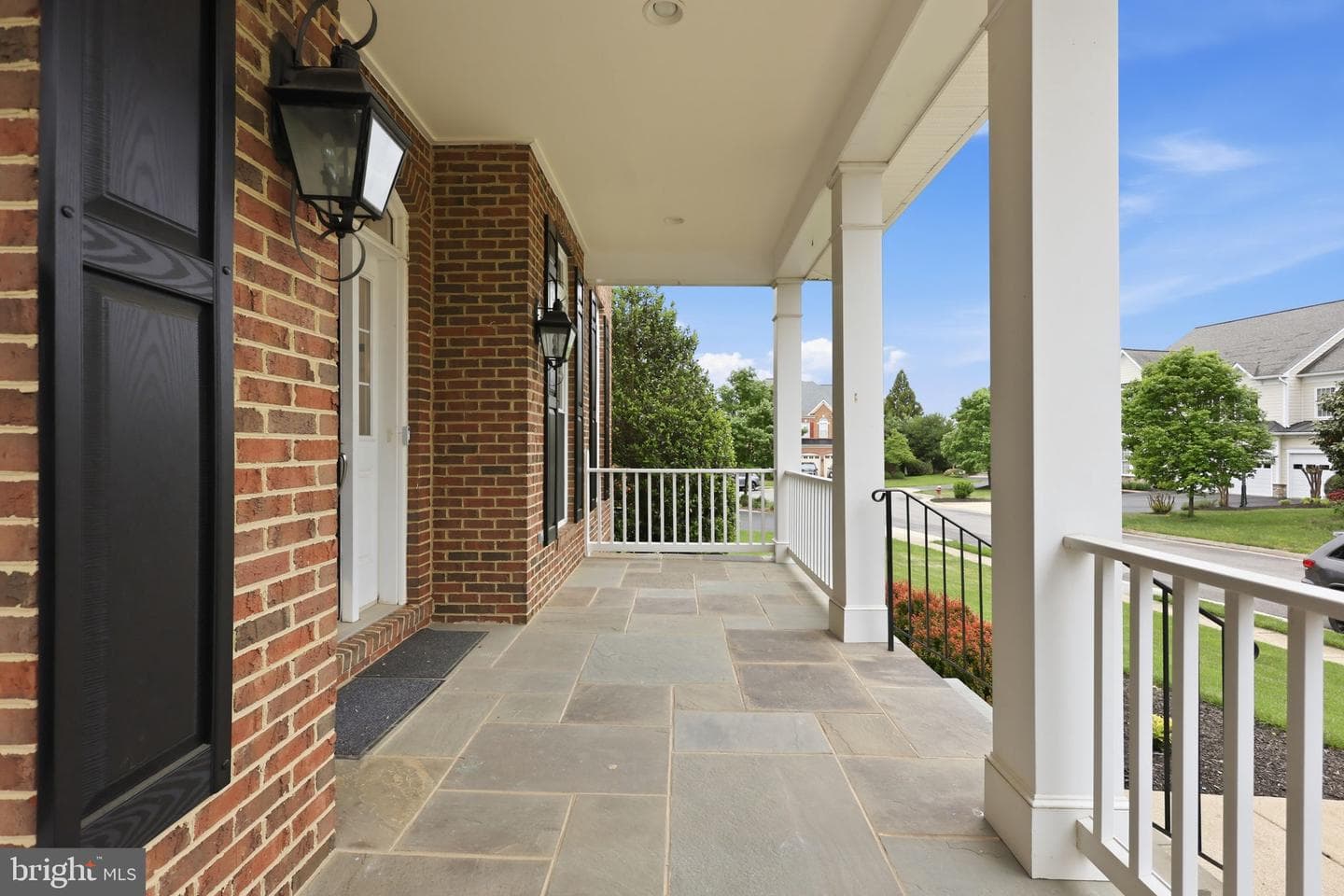 22188 Withers Grove Court photo 3