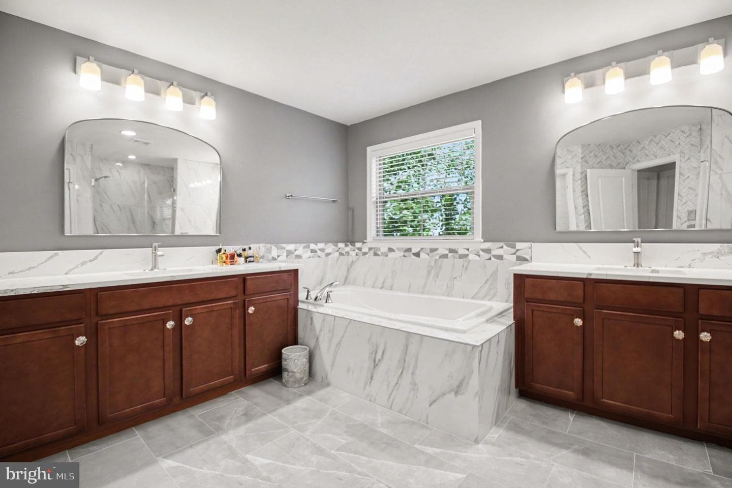 24794 Somerby Drive photo 20