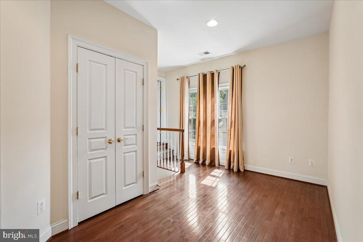 42623 Trappe Rock Court photo 32