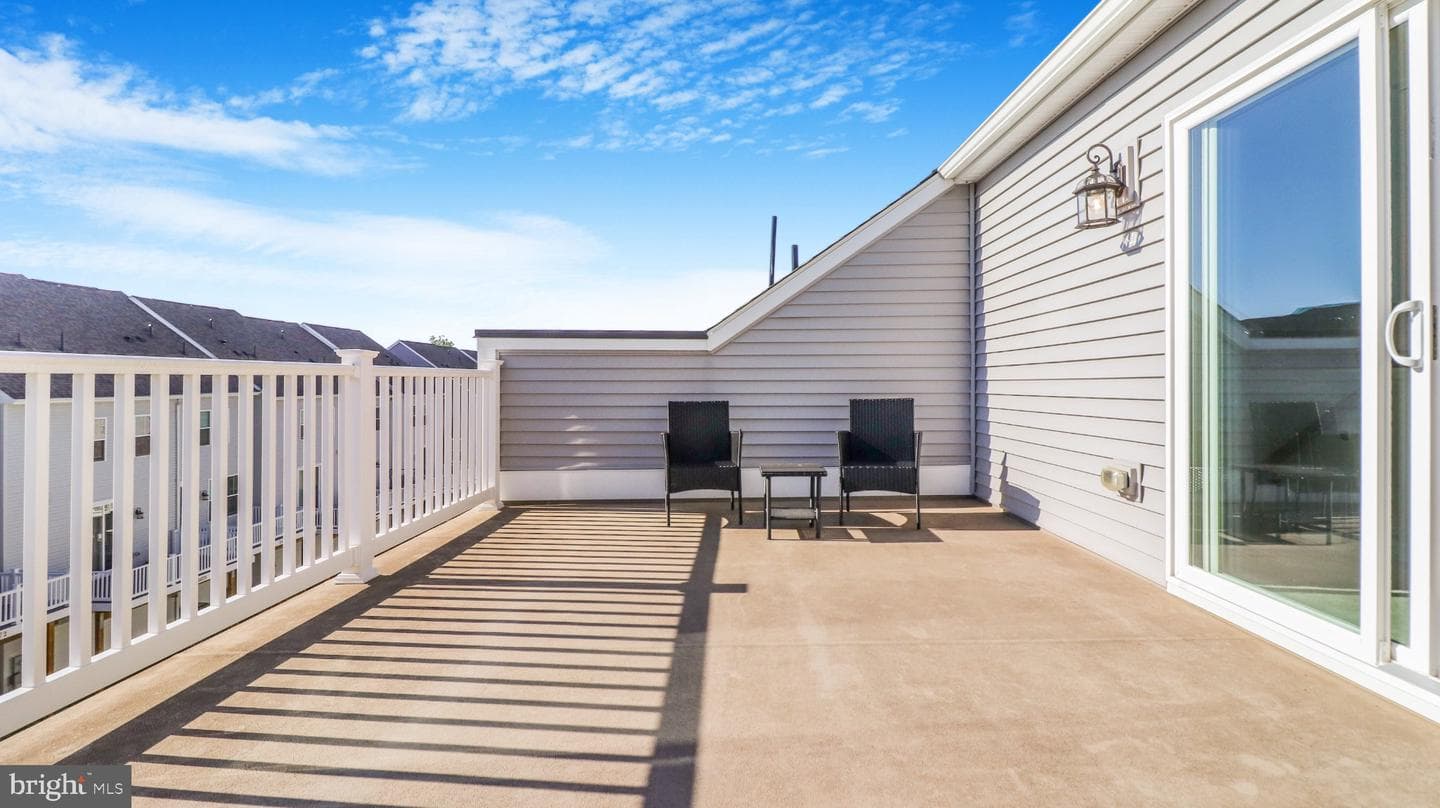 24190 Kilbride Terrace photo 46