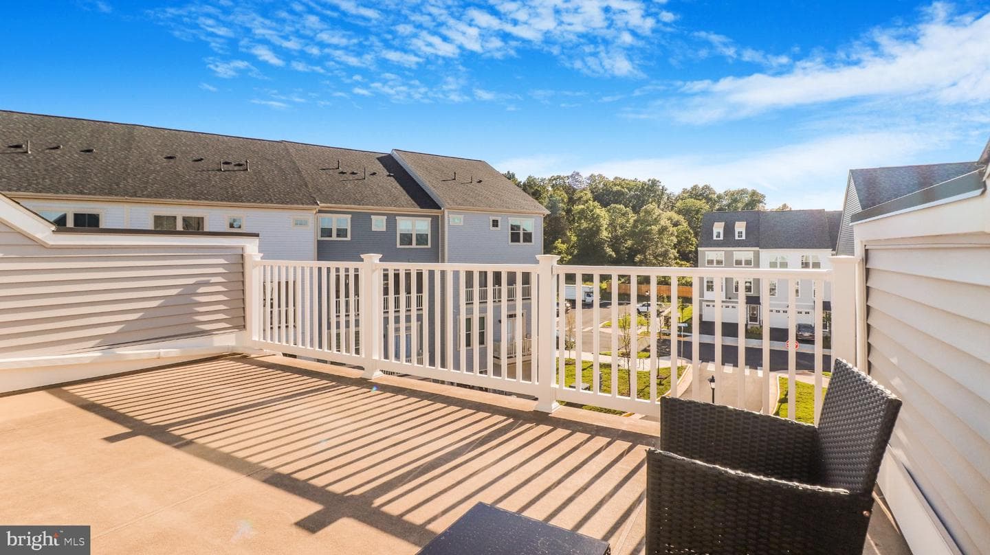 24190 Kilbride Terrace photo 47
