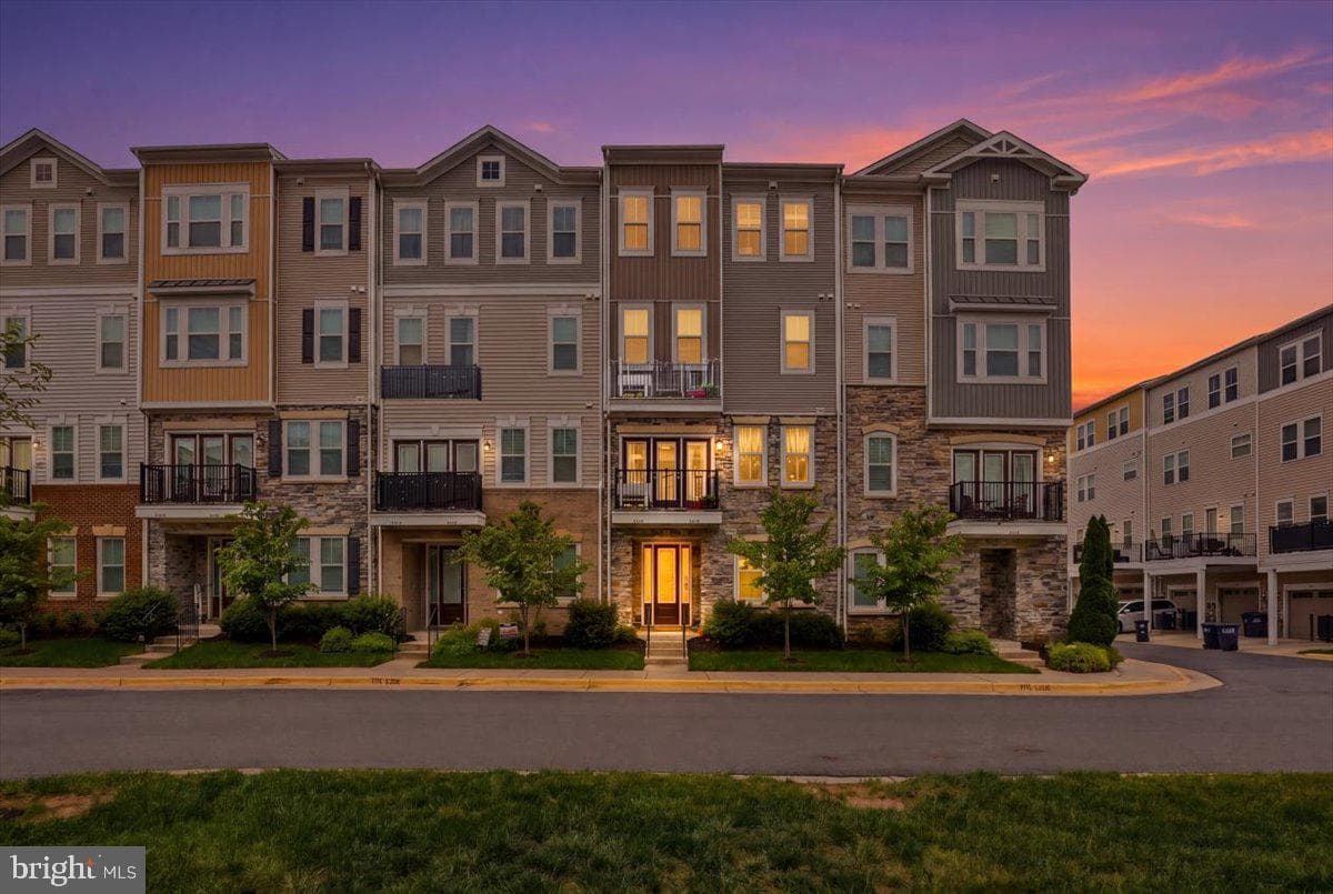 42045 Berkley Hill Terrace, Aldie