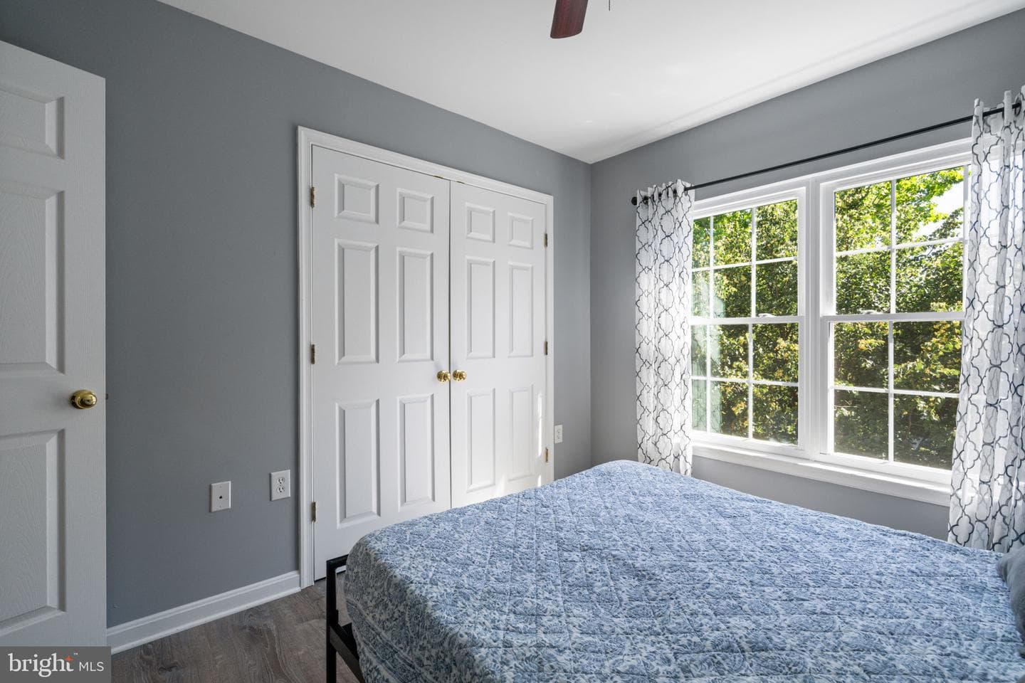 22946 Fontwell Square photo 22