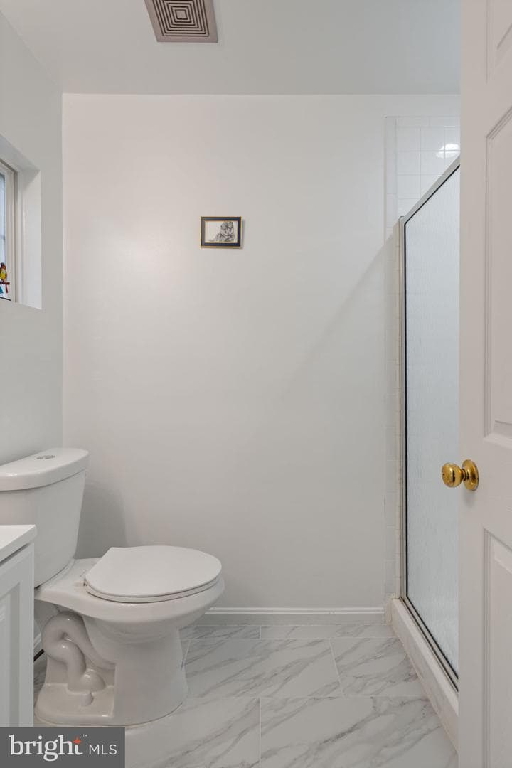 22946 Fontwell Square photo 7
