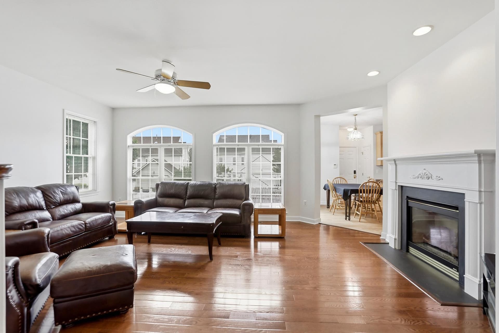 22938 Goldenrod photo 10