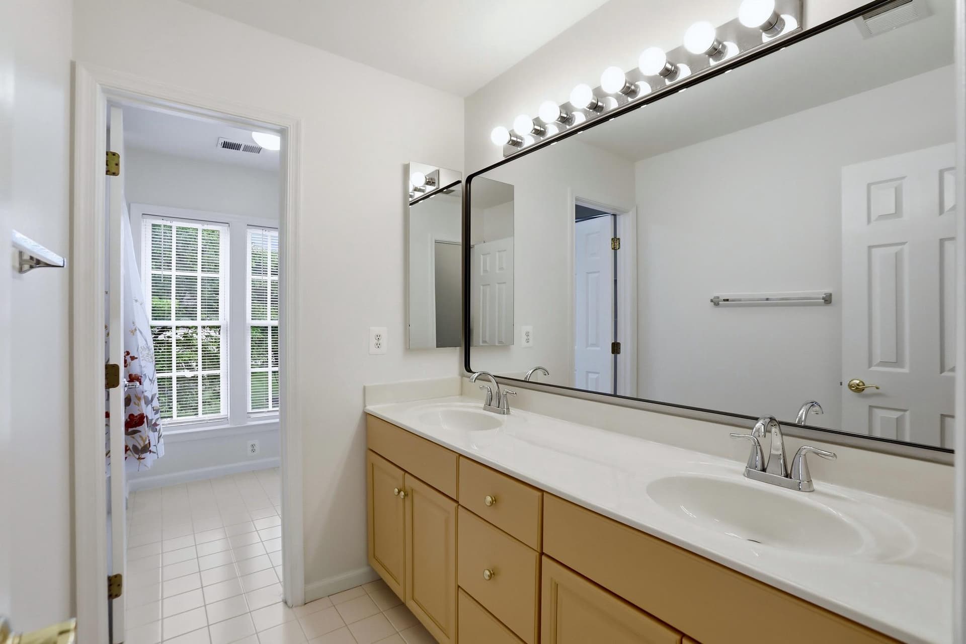 22938 Goldenrod photo 33