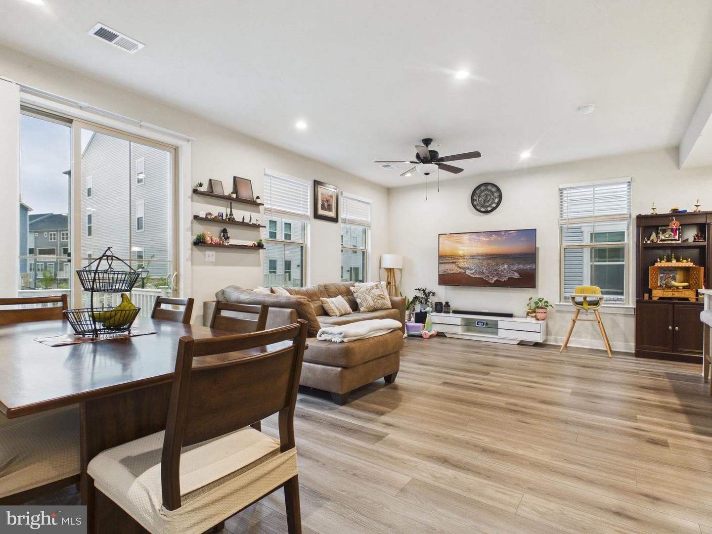 42613 Pitlochry Terrace photo 11