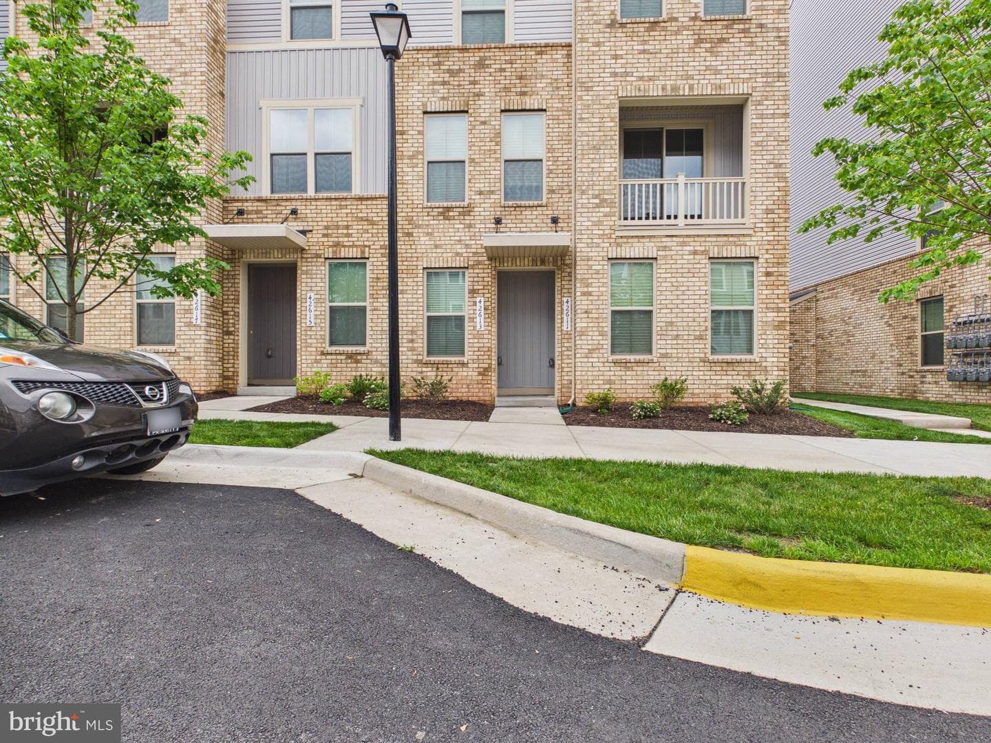42613 Pitlochry Terrace, Sterling
