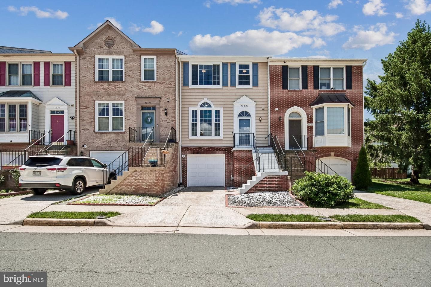 46835 Trumpet Circle, Sterling