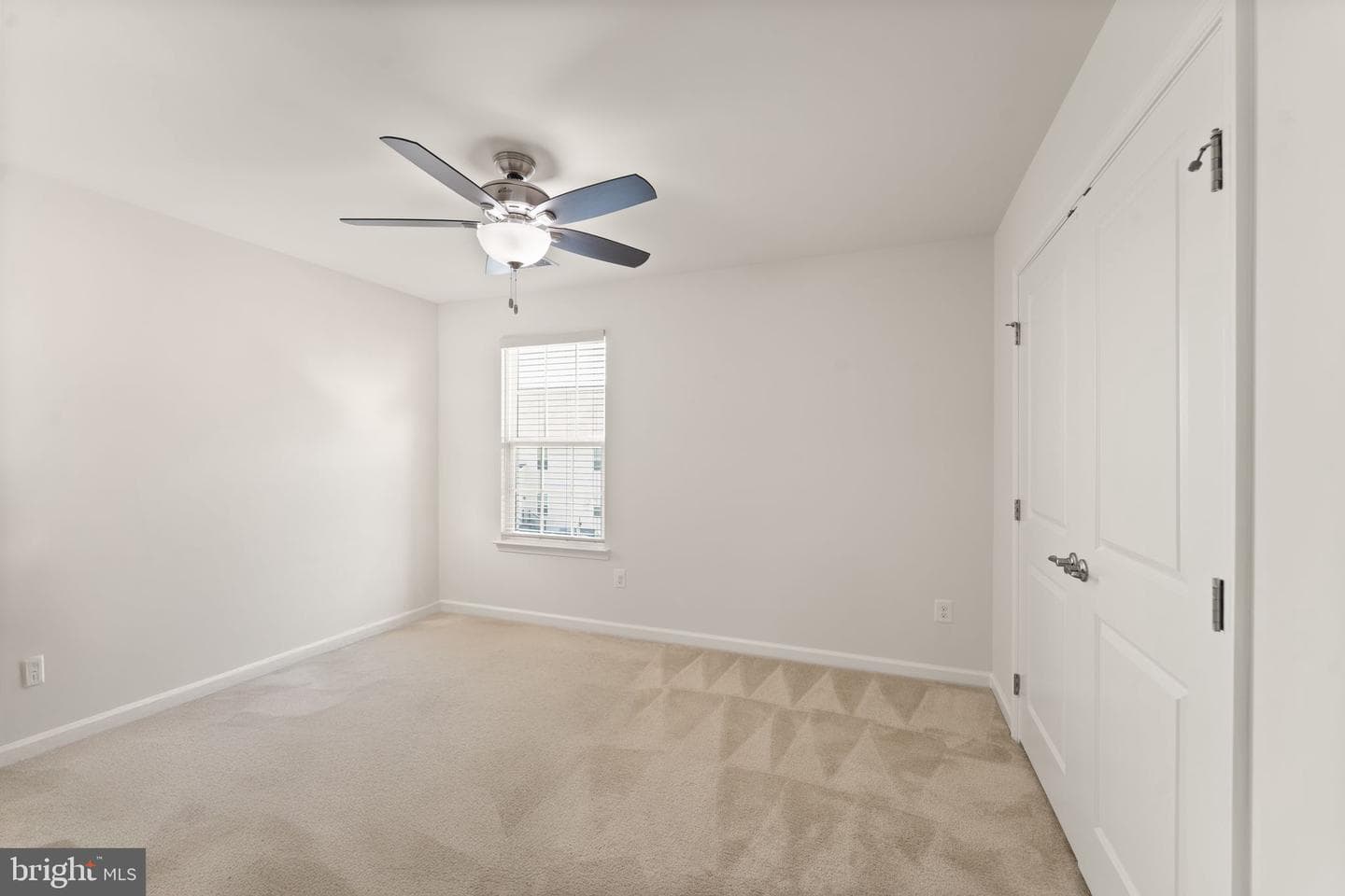 25981 Royston Pass Circle photo 28