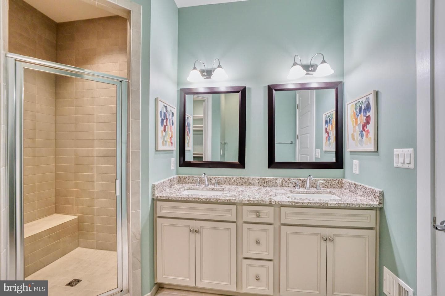23695 Cypress Glen Square photo 26