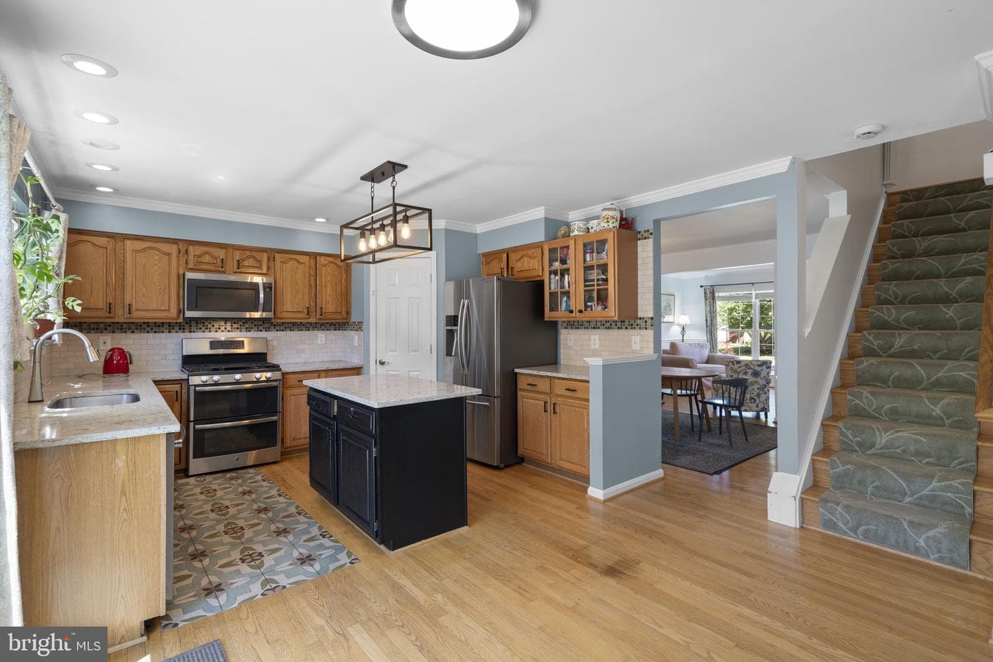 818 Bellview Court NE photo 14