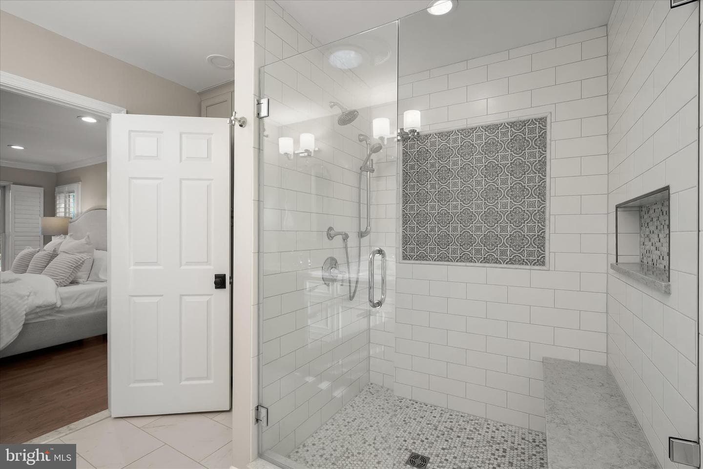 20295 Sommerset Court photo 37