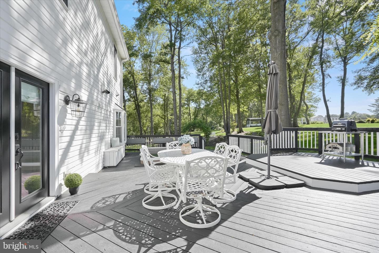 20295 Sommerset Court photo 57
