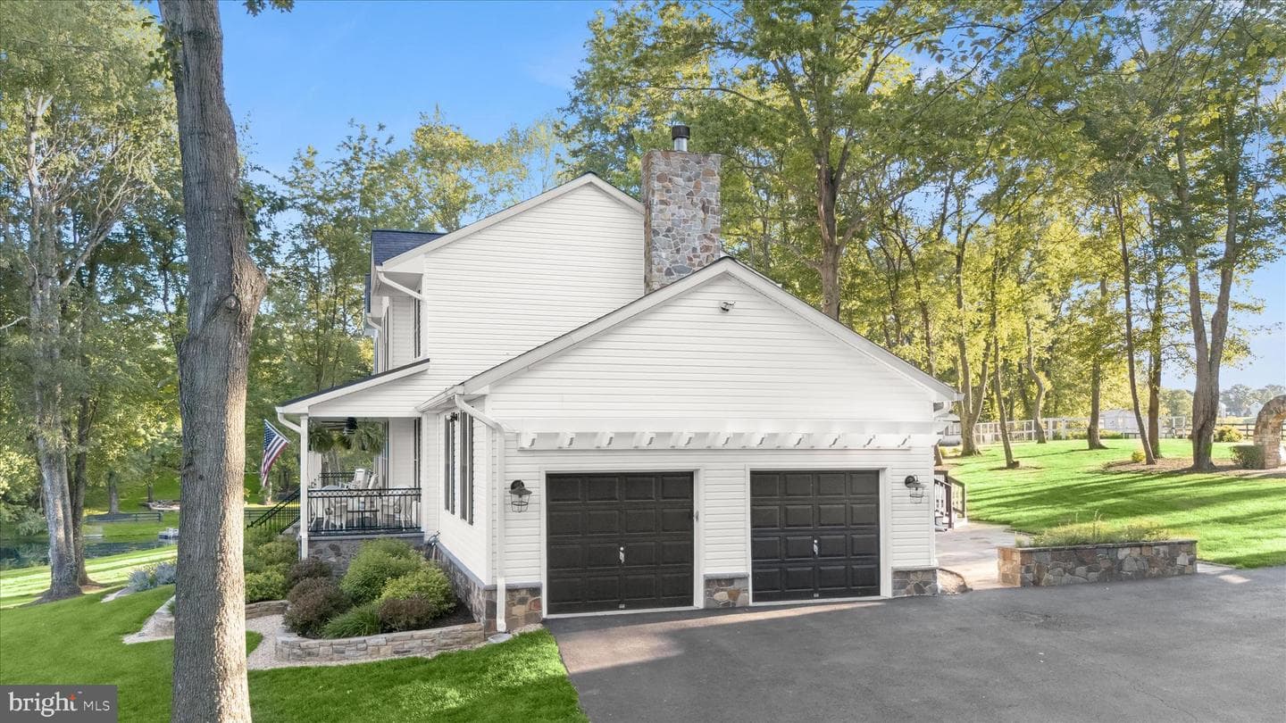 20295 Sommerset Court photo 66