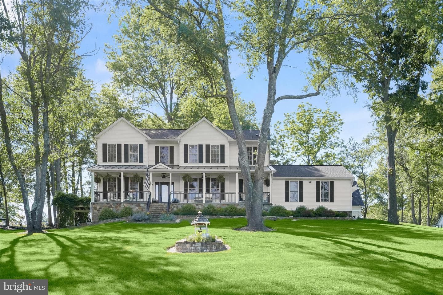 20295 Sommerset Court photo 7