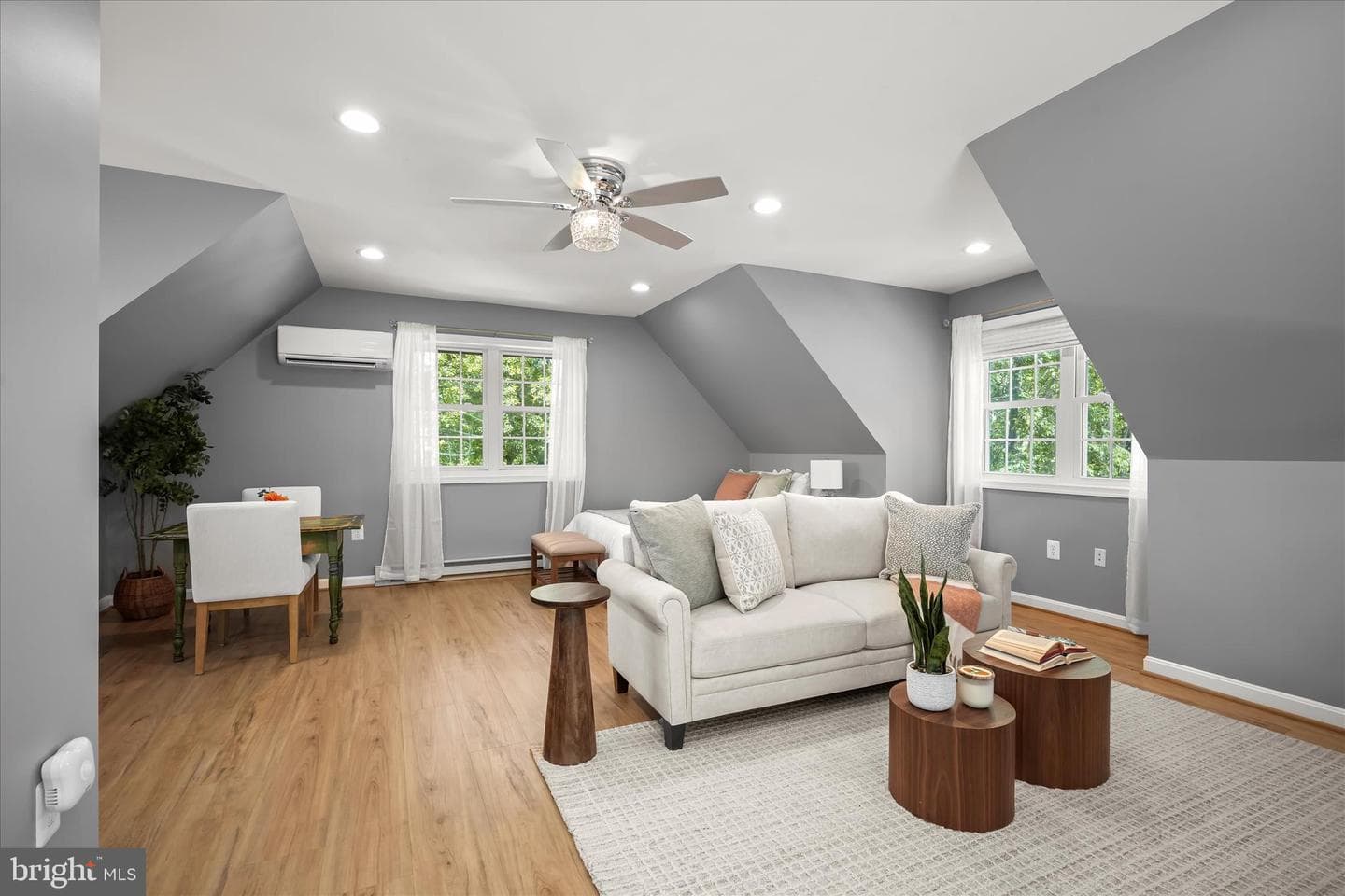 20295 Sommerset Court photo 73
