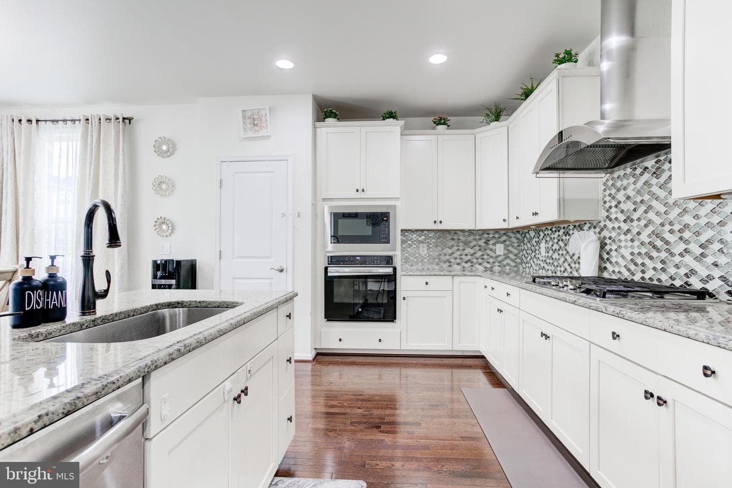 22800 Bubbling Brook Drive photo 25