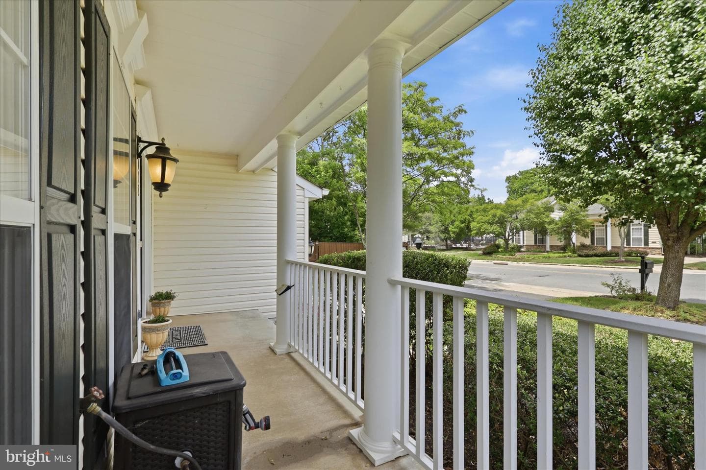 46073 Trefoil Lane, Sterling