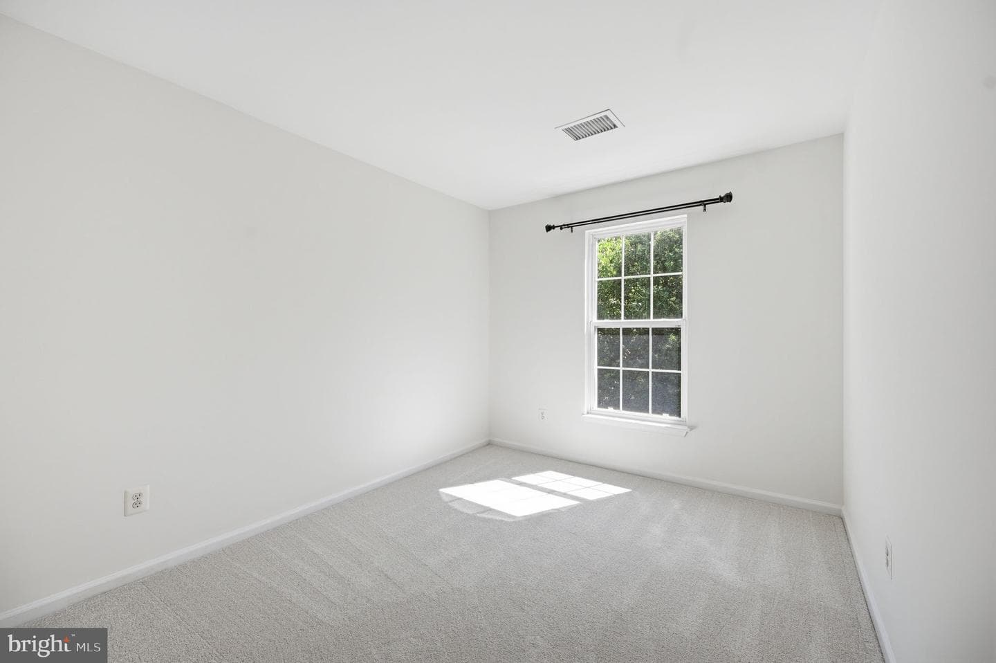 22330 Great Trail Terrace photo 29