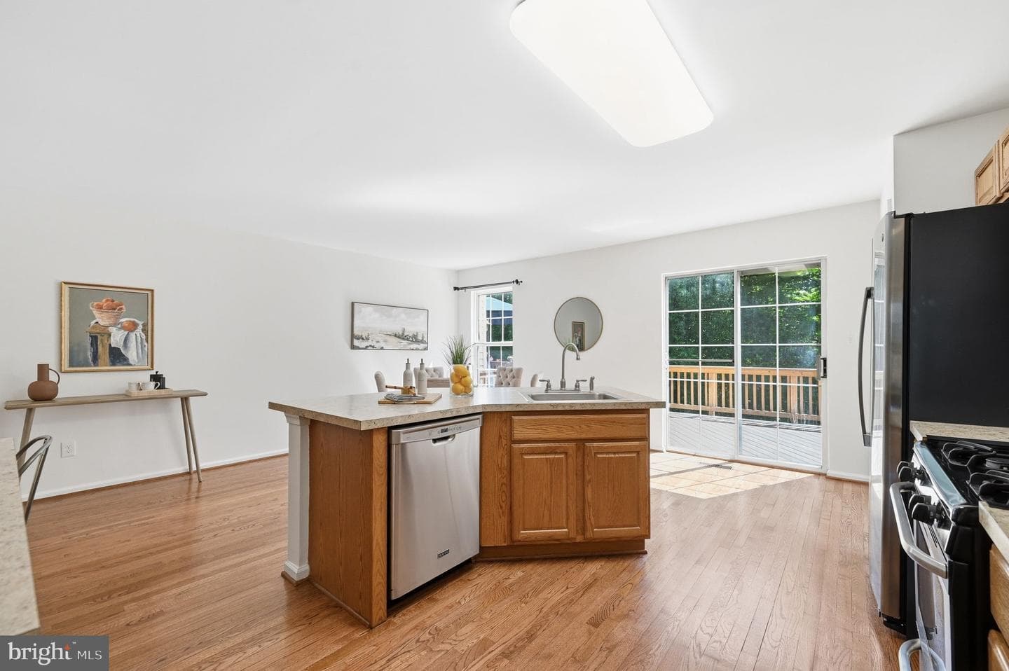22330 Great Trail Terrace photo 3