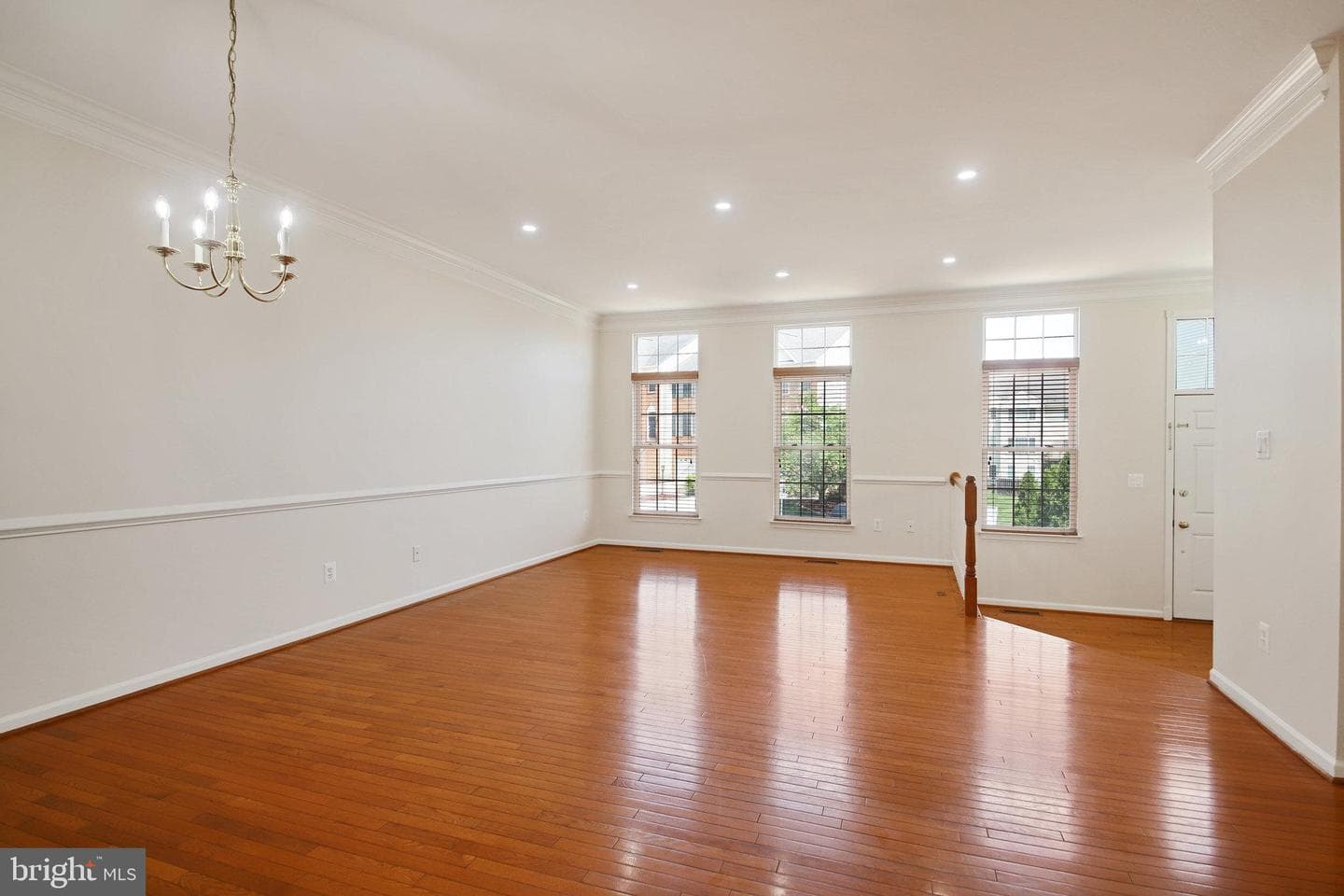22529 Welborne Manor Square photo 10