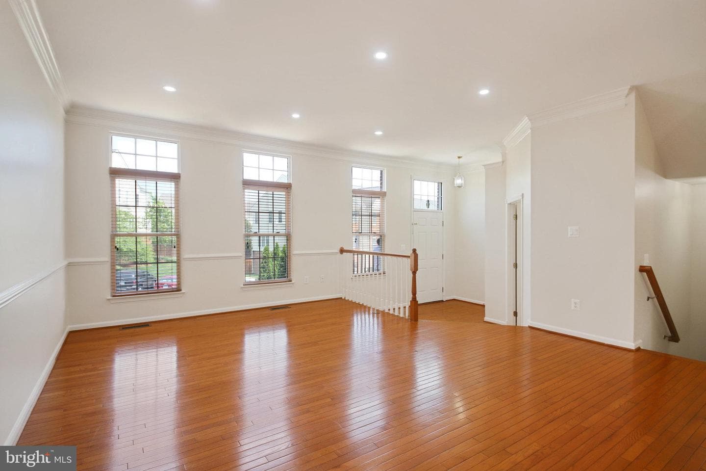 22529 Welborne Manor Square photo 8