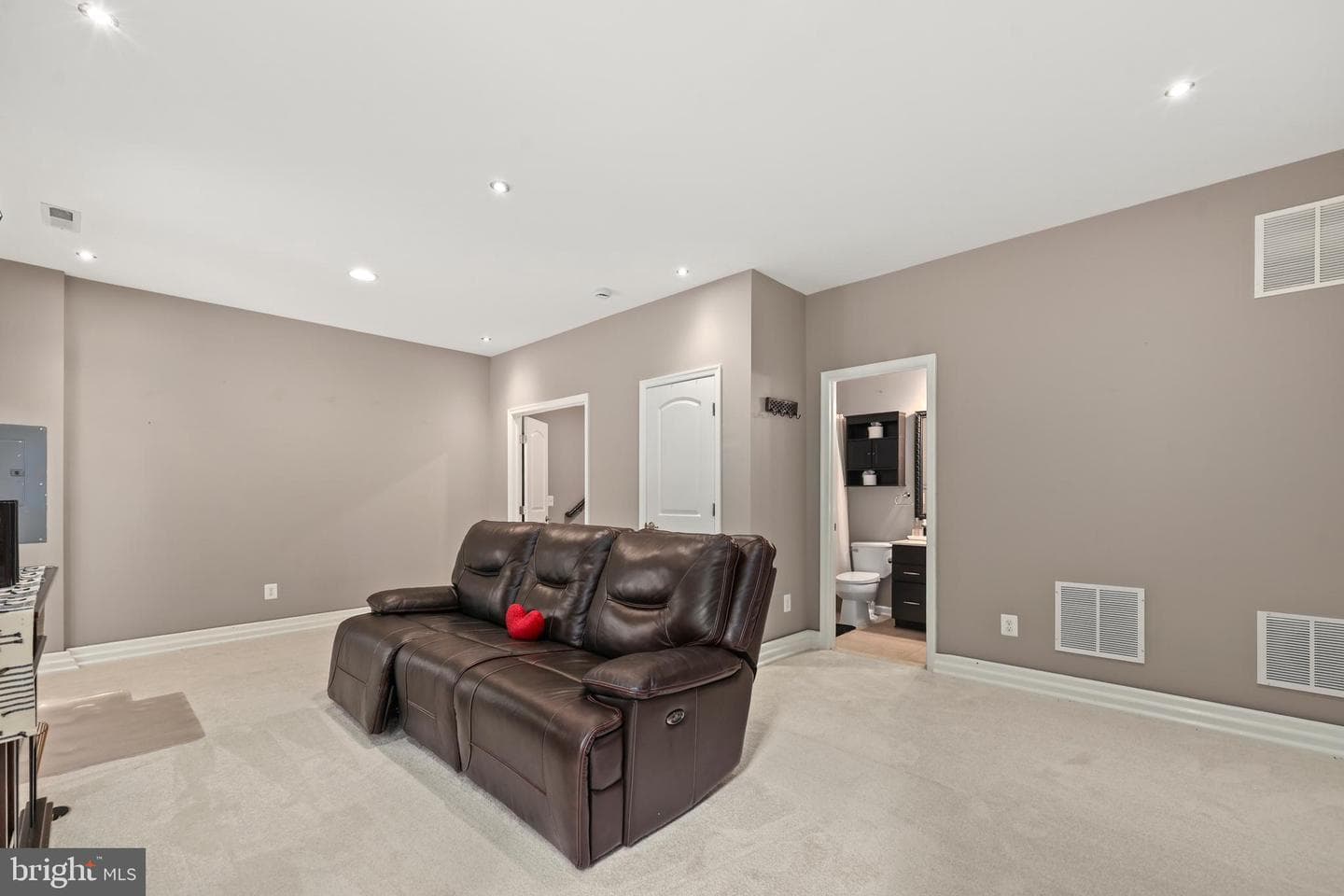 25333 Wakestone Park Terrace photo 33